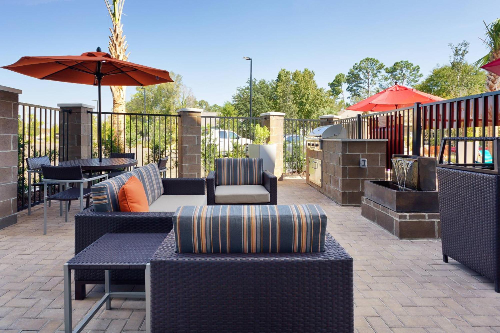 Towneplace Suites By Marriott Charleston Mt. Pleasant Mount Pleasant Exterior photo
